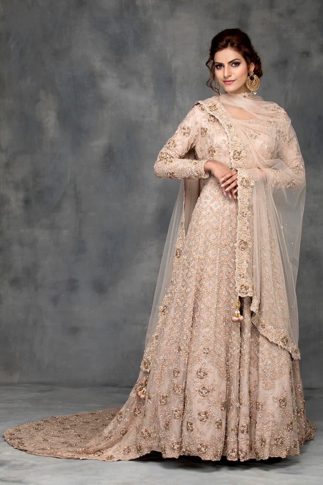 Peach maxi dress with trail