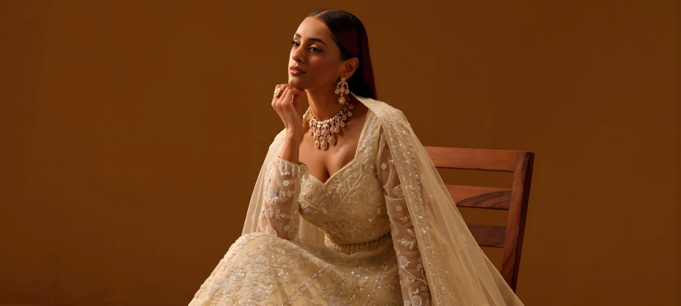 Fabric Recommendation & Embroidery Guide based on the Destination Weddings in India.