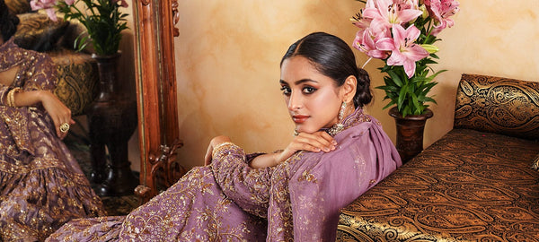 The Art of Bridal Layering: How to Stay Warm and Stylish at a Winter Wedding