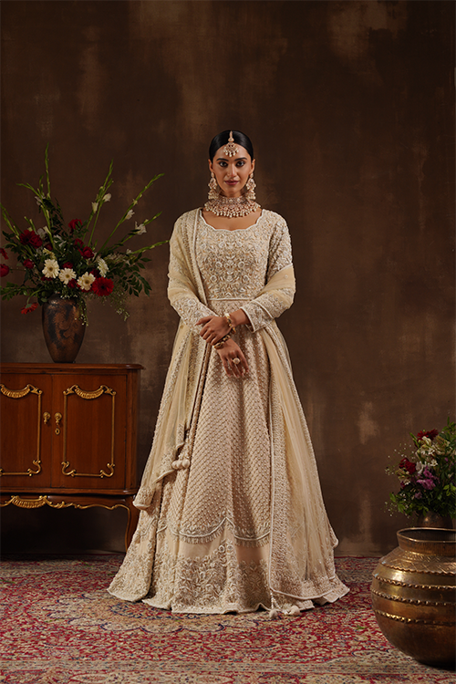green emerald velvet dress Traditional Raw Silk Gharara Kameez Bridal Dress Online – Nameera by Farooq main image 1